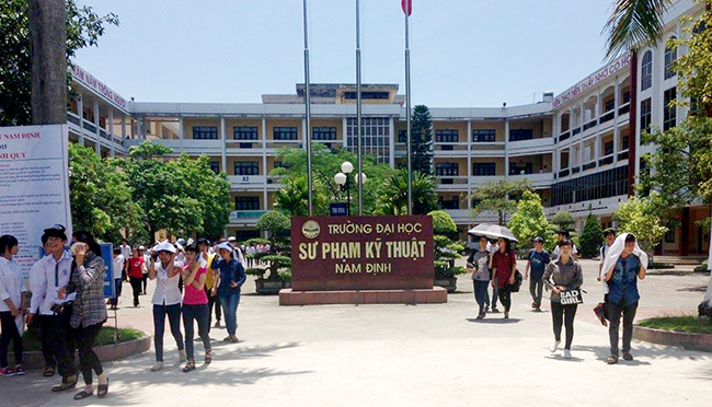 nam20dinh20-20vo20thi20minh20trang2013s