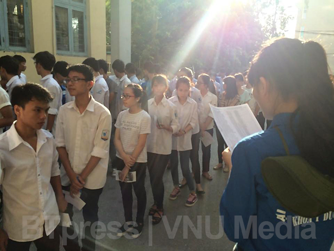 vnu-c1t-trung20tam20khao20thi20-20buituan202s