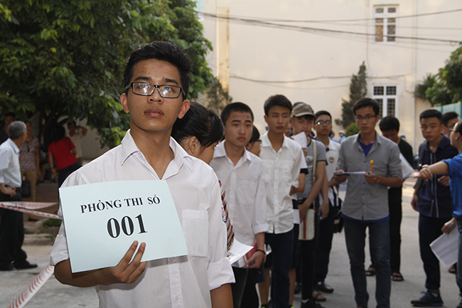 vnu-danhgianangluc-dot1-30may2015-by-tranquoctoan2011