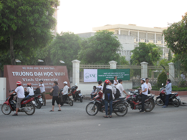 vnu20-20danh20gia20nang20luc20-20dai20hoc20vinh20-20thuy20diem2011